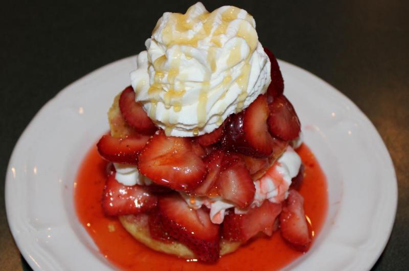 St Margaret’s CWL 16th Annual Strawberry Shortcake Brunch St Margaret’s CWL 16th Annual Strawberry Shortcake Brunch